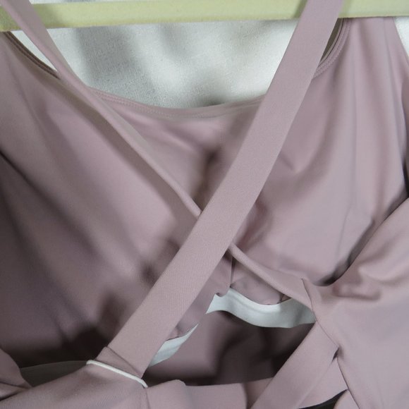 Halara In My Feels Pale Mauve Backless Crisscross Padded Crop Tank Plus Size 1X - Picture 5 of 6